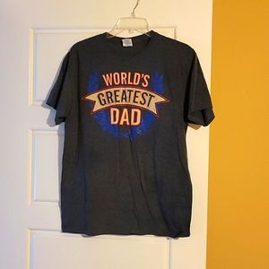 Dad grey worlds greatest dad shirt. Medium